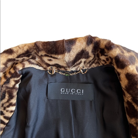 ‼️AUTHENTIC‼️ GUCCI Fur Coat - Picture 5 of 10